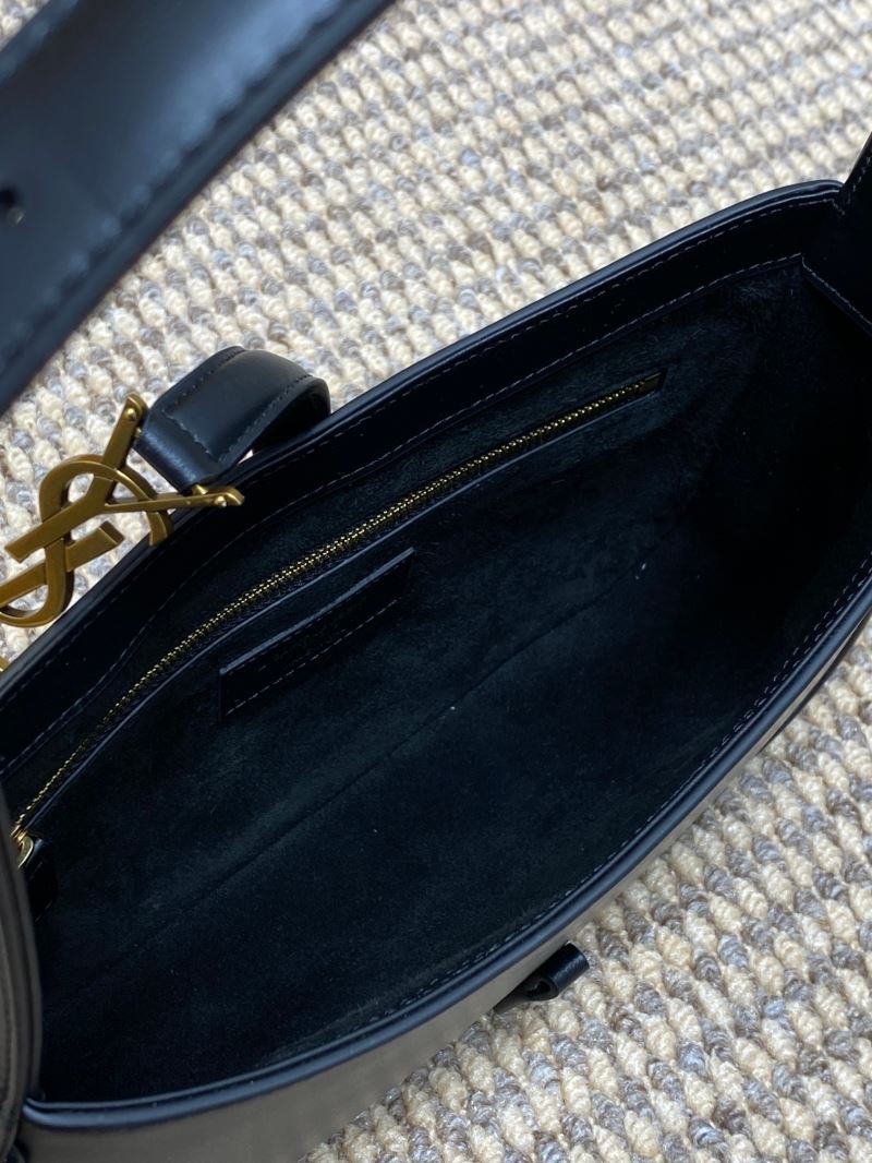 Y51 hobo bags